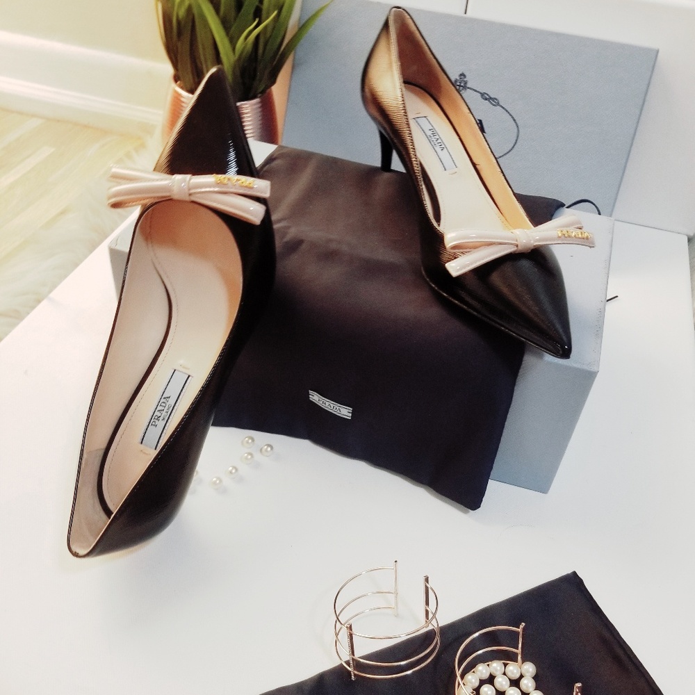 PRADA Women's Black Leather Ballerina - Picture 4 of 7
